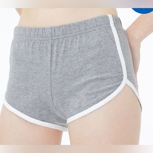 Aeropostale Retro Shorts in the color Gray